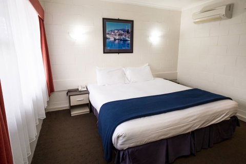 Edgewater Hotel - Tourism Adelaide 4