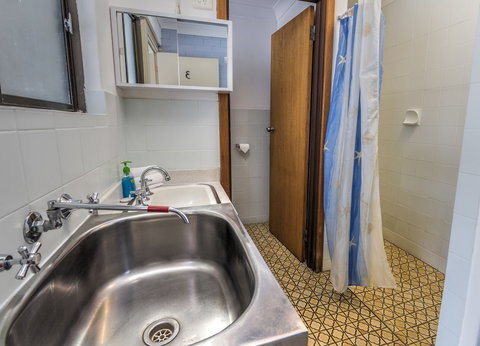 Emu Beach Chalets - Tourism Adelaide 5