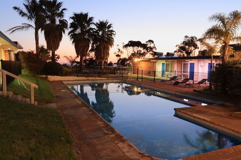 Absolute Lakes Entrance - Tourism Adelaide 3