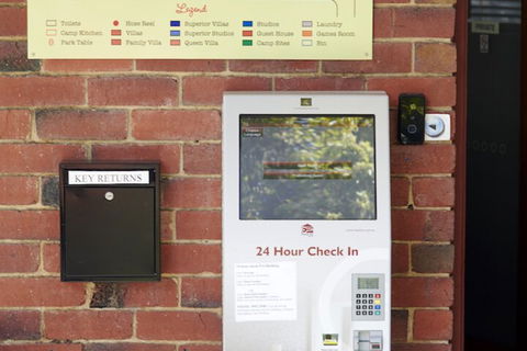 Amaroo Holiday Park - Tourism Adelaide 2