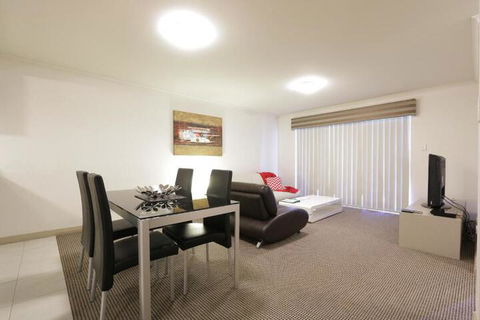 Verandah Apartments - Tourism Adelaide 1