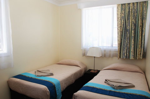 Titania Motel - Tourism Adelaide 4