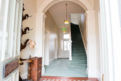 The Riversleigh - Tourism Adelaide 2