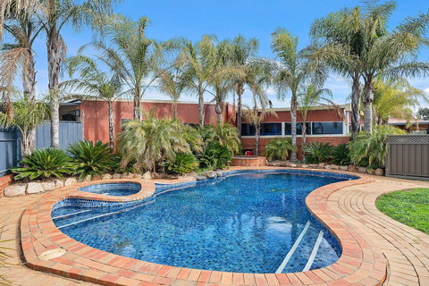 Comfort Inn Peppermill - Tourism Adelaide 2