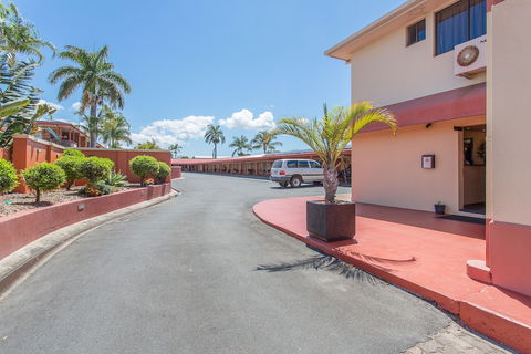 Mackay Rose Motel - Tourism Adelaide 0
