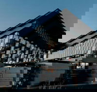 Highlander Hotel - Tourism Adelaide