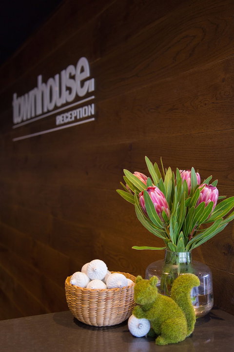 Townhouse Hotel - Tourism Adelaide 6