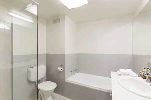 Old Woolstore Apartment Hotel - Tourism Adelaide 4