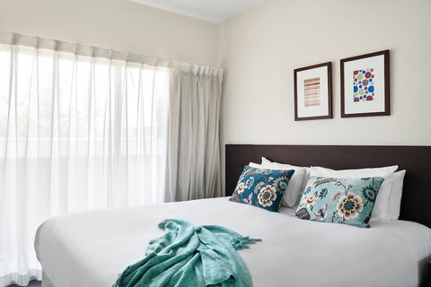 Punthill Essendon - Tourism Adelaide 3