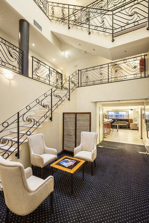 Quest Savoy - Tourism Adelaide 0