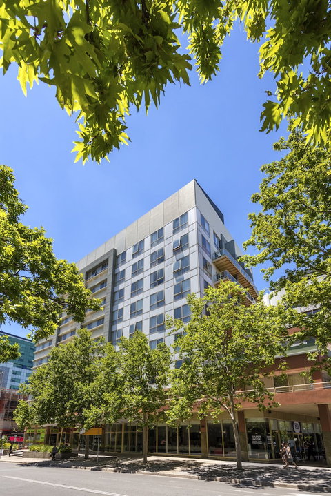 Nesuto Canberra - Tourism Adelaide 2