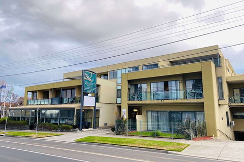 Quality Hotel Bayside Geelong - Tourism Adelaide 1