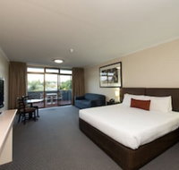 Comfort Hotel Adelaide Meridien - Tourism Adelaide