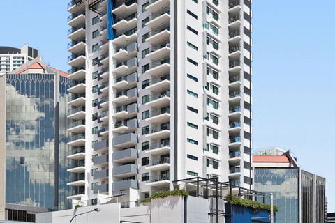 Republic Apartments - Tourism Adelaide 1