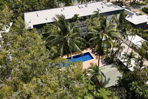 Agincourt Beachfront Apartments - Tourism Adelaide 2