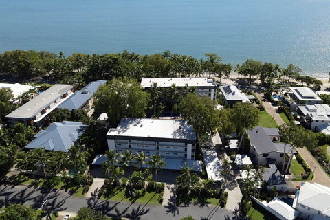 Agincourt Beachfront Apartments - Tourism Adelaide 1