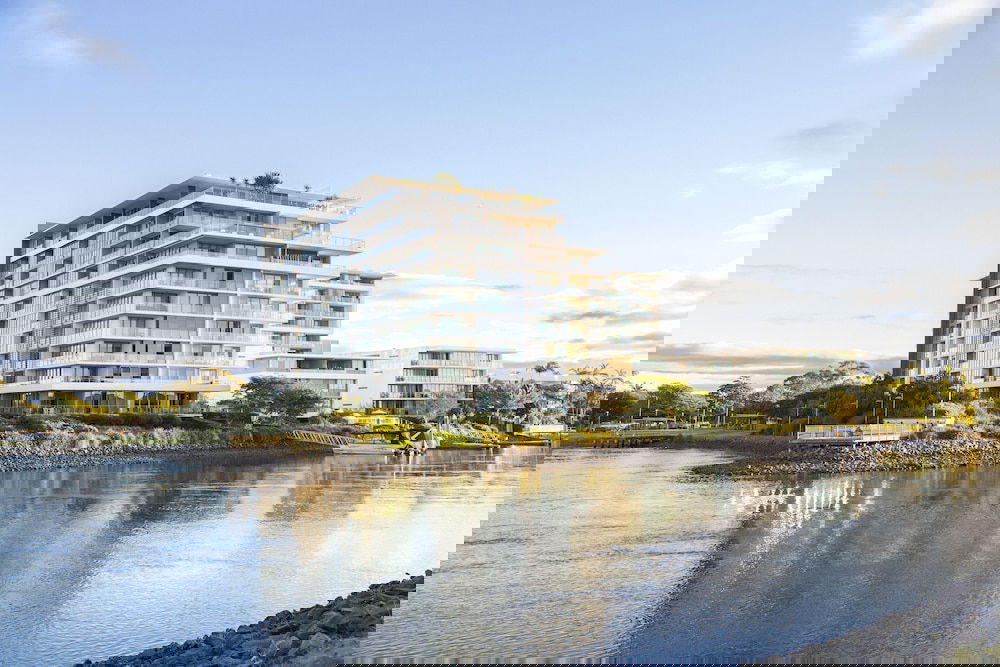 Broadbeach Waters QLD Tourism Adelaide