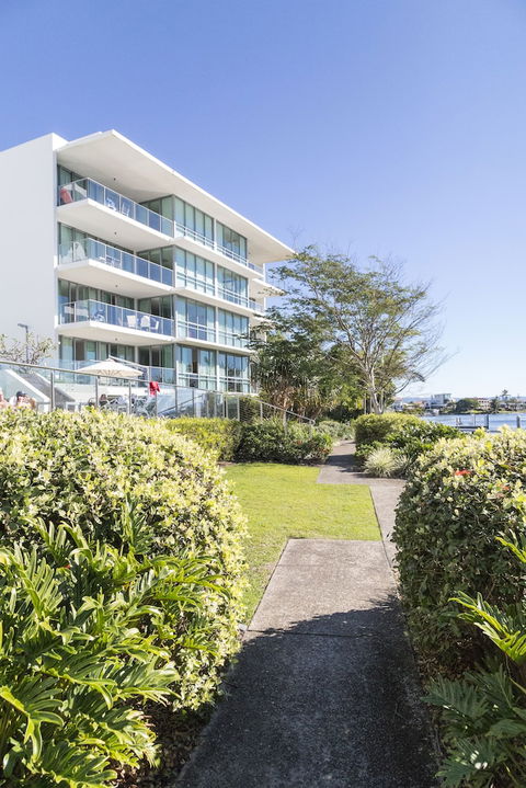 ULTIQA Freshwater Point Resort - Tourism Adelaide 5