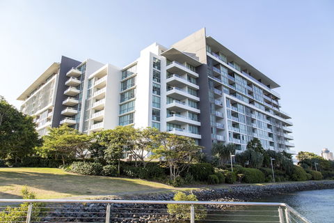 ULTIQA Freshwater Point Resort - Tourism Adelaide 3