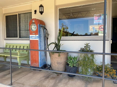 Ben Hall Motor Inn - Tourism Adelaide 6