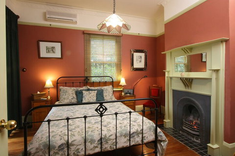 Moments Mountain Retreat - Tourism Adelaide 3