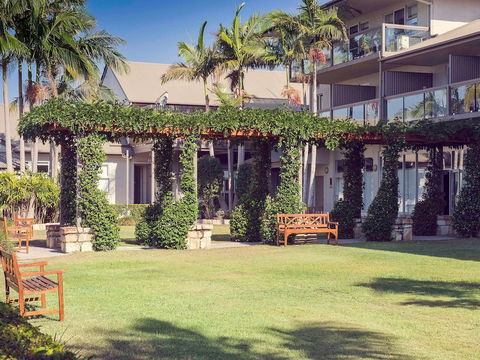 Mercure Clear Mountain Lodge - Tourism Adelaide 1