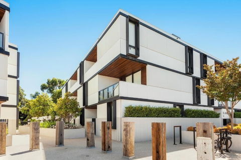 Clayton Serviced Apartments - Tourism Adelaide 4