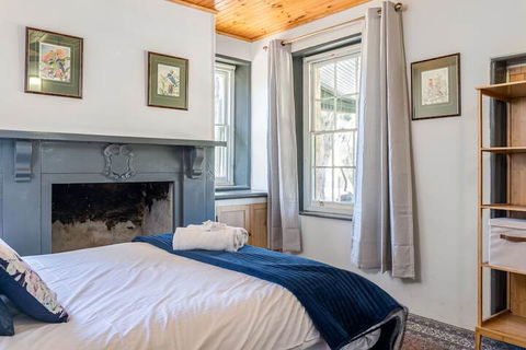 Reillys Wines Heritage Cottages - Tourism Adelaide 6