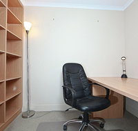 Accommodate Canberra - The Avenue - Tourism Adelaide