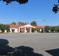 Bishops Lodge Narrandera - Tourism Adelaide