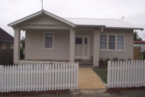 Avenue House - Tourism Adelaide 0