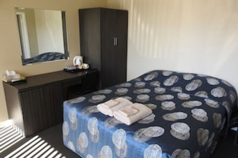 Copper City Motel - Tourism Adelaide 0