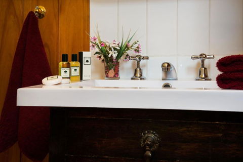 Maldons Eaglehawk Motel - Tourism Adelaide 6