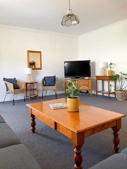 Basedow Units Tanunda - Tourism Adelaide 5