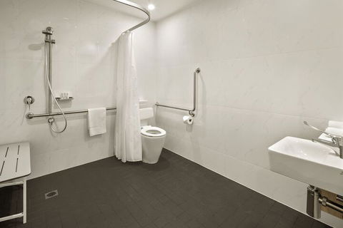 Quest Griffith - Tourism Adelaide 1