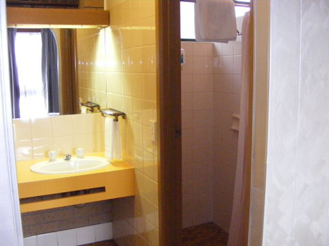 Eaglehawk Motel - Tourism Adelaide 6