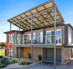 RiverSea Goolwa Beachhouse WiFi Pet Friendly - Tourism Adelaide