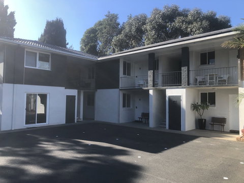 The Lodge Broulee - Tourism Adelaide 2