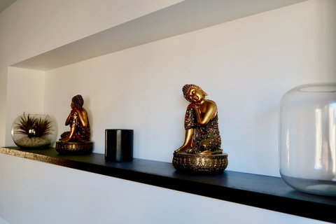 The Lodge Broulee - Tourism Adelaide 4