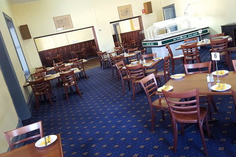 Copper Coast Hotel - Tourism Adelaide 6