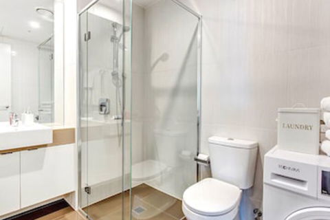 MJ Shortstay Southbank Grande Apartments - Tourism Adelaide 2