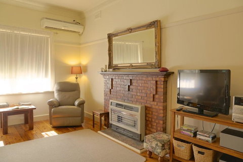 Holistic Haven - Tourism Adelaide 4