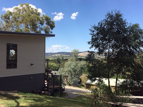 Karawatha Cottages B&B - Tourism Adelaide 3