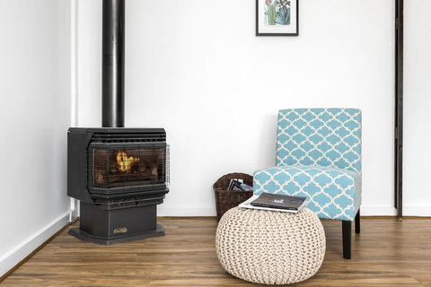 Karawatha Cottages B&B - Tourism Adelaide 2