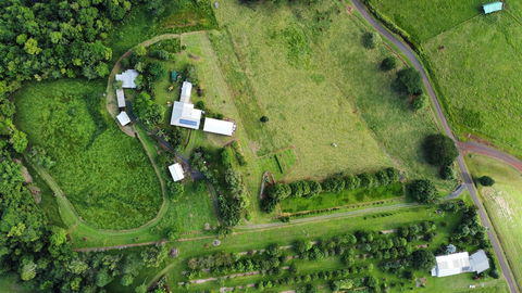 Mena Creek Flower House - Tourism Adelaide 1