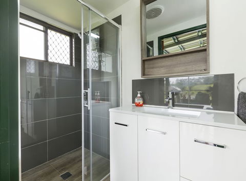 Mena Creek Flower House - Tourism Adelaide 4