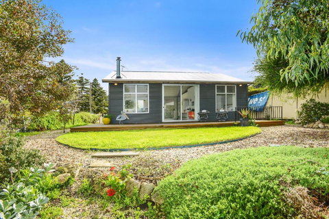 Goolwa Pelican Cottage - Tourism Adelaide 5