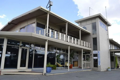 Best Westlander Motor Inn - Tourism Adelaide 0