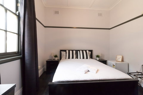 Royal Hotel Ryde - Tourism Adelaide 4