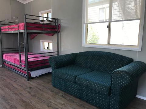 Kingfisher Caravan Park - Tourism Adelaide 6